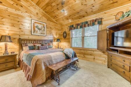 Villa The Great Escape - Min From Parkway With Hot Tub à Gatlinburg Extérieur photo